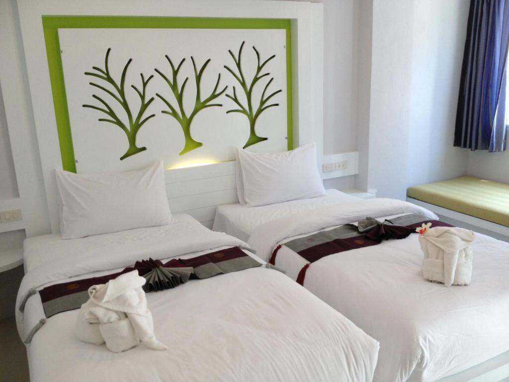The Silk Hill Hotel Patong Szoba fotó