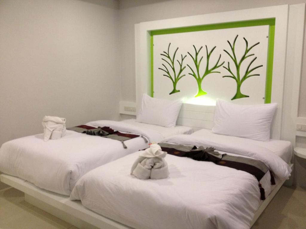 The Silk Hill Hotel Patong Kültér fotó