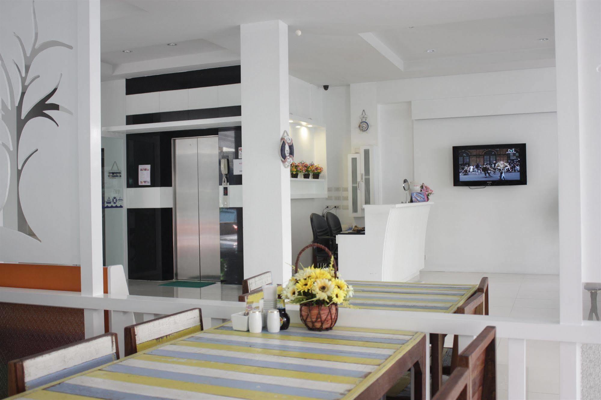 The Silk Hill Hotel Patong Kültér fotó